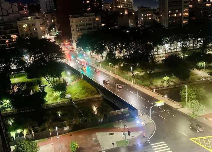Leblon - Recem-Reformado Com Vista Mar. Apartamento Rio de Janeiro